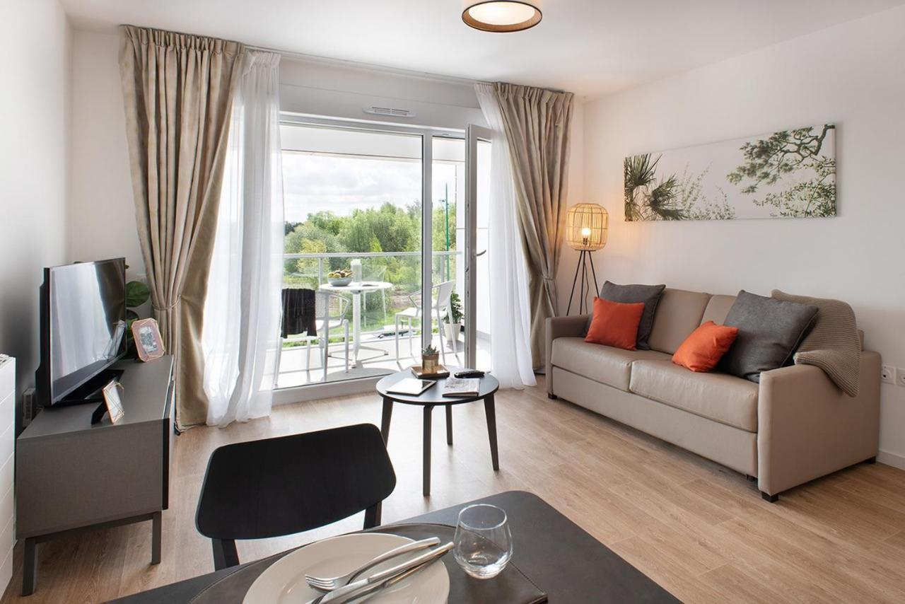 Domitys Le Moulin Des Flandres Aparthotel Lesquin Esterno foto